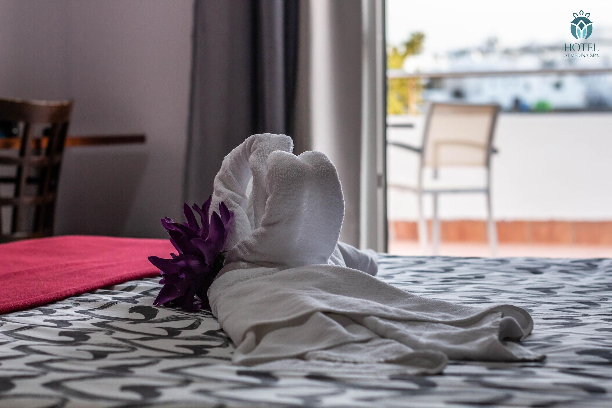Hotel Ath Al Medina Wellness Ngoại thất bức ảnh